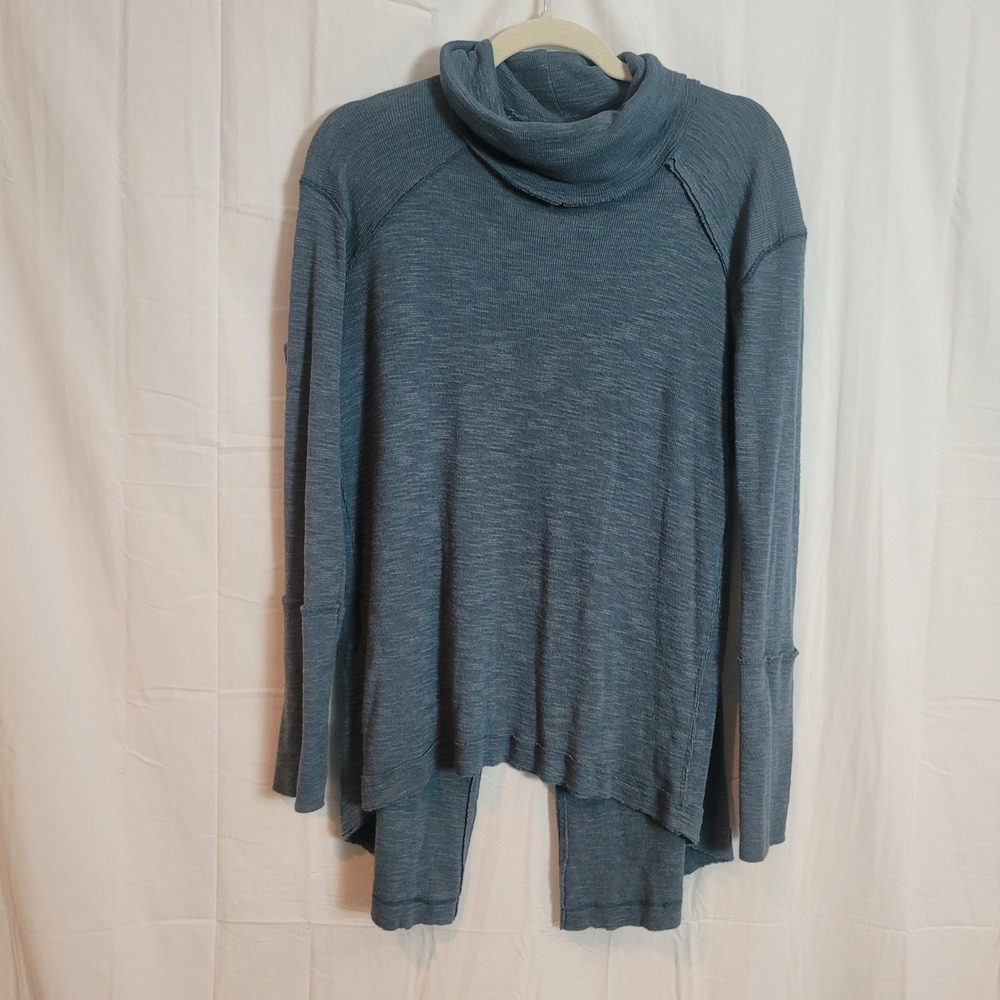 Free People We The Free Green Cowl Neck Split Back Slub Knit Tunic Top Womens M